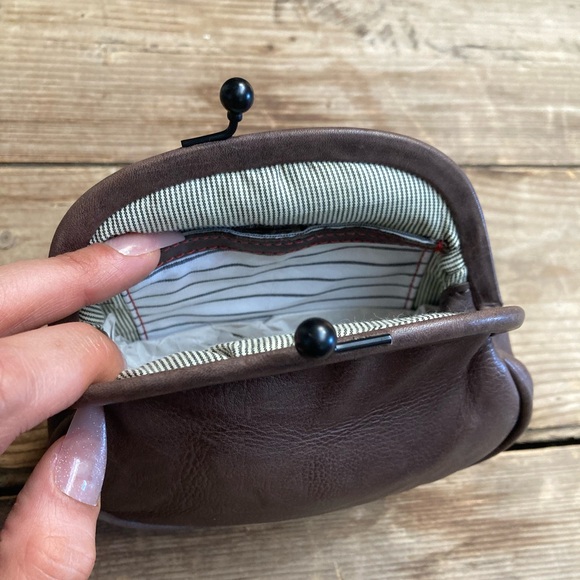 Ava - Plum Truffle | Aunts and Uncles - Small Wallet - Picture 2 of 5